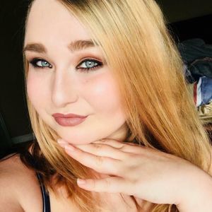 Meet your Posher, Gabby